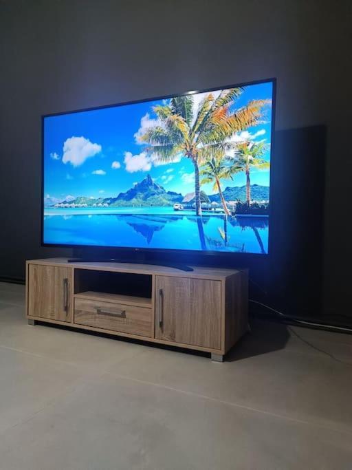 House Of Diamond Apartment Kirra
