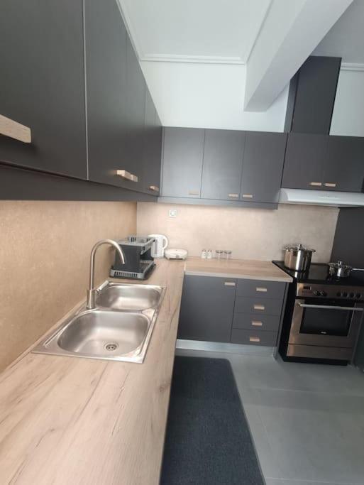 Apartment House Of Diamond Kirra